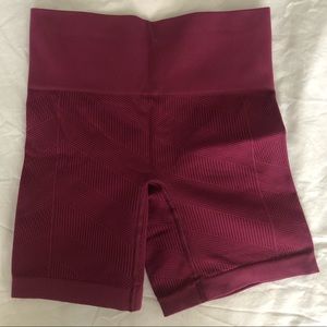 Lululemon 4 Sculpt Short Red